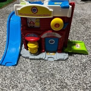 VTech Go! Go! Smart Wheels Fire Command Rescue Center As Is See Note